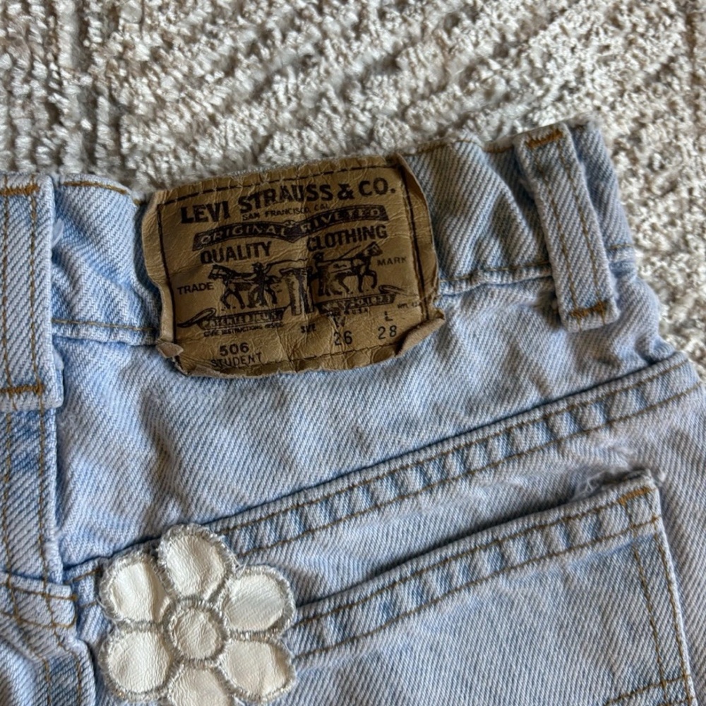 Vintage Levi’s 512 Student Fit Jeans 26x28 Made in USA Light Wash 100% Cotton - Picture 7 of 11